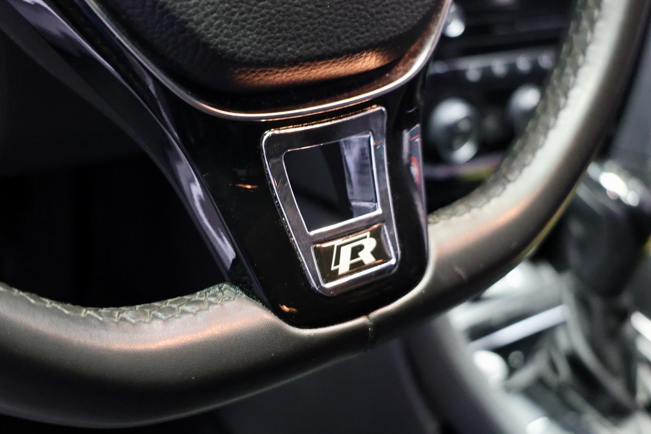 2021 Volkswagen Passat Highline - AS IS AS TRADED|R-LINE|SUNROOF|CAMERA Photo