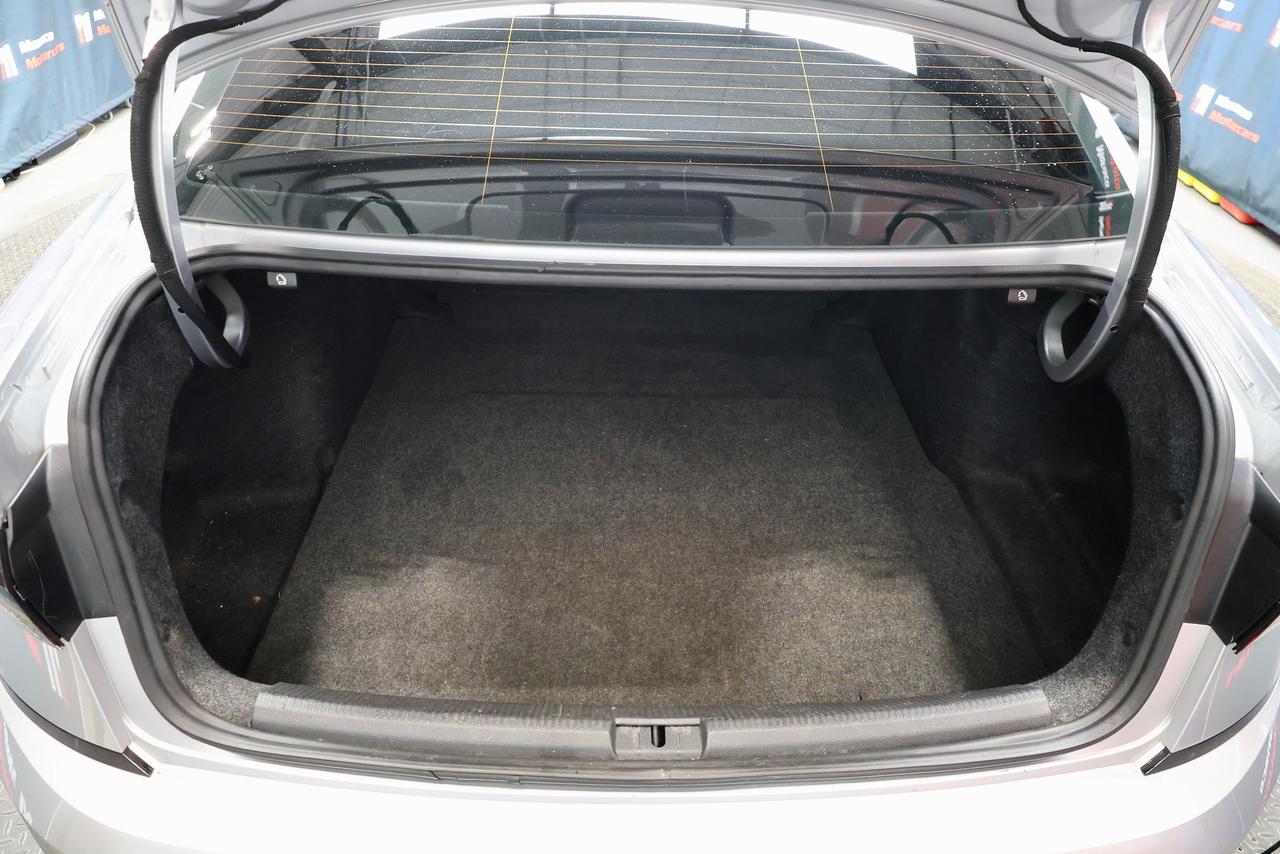 2021 Volkswagen Passat Highline - AS IS AS TRADED|R-LINE|SUNROOF|CAMERA Photo