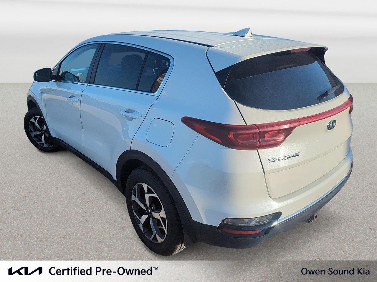 2020 Kia Sportage LX Photo1