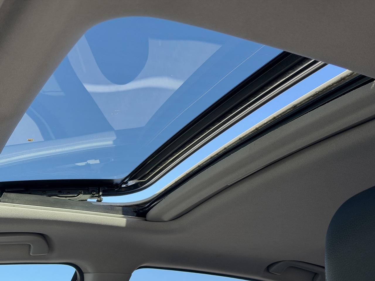 2015 Honda Accord Touring Photo