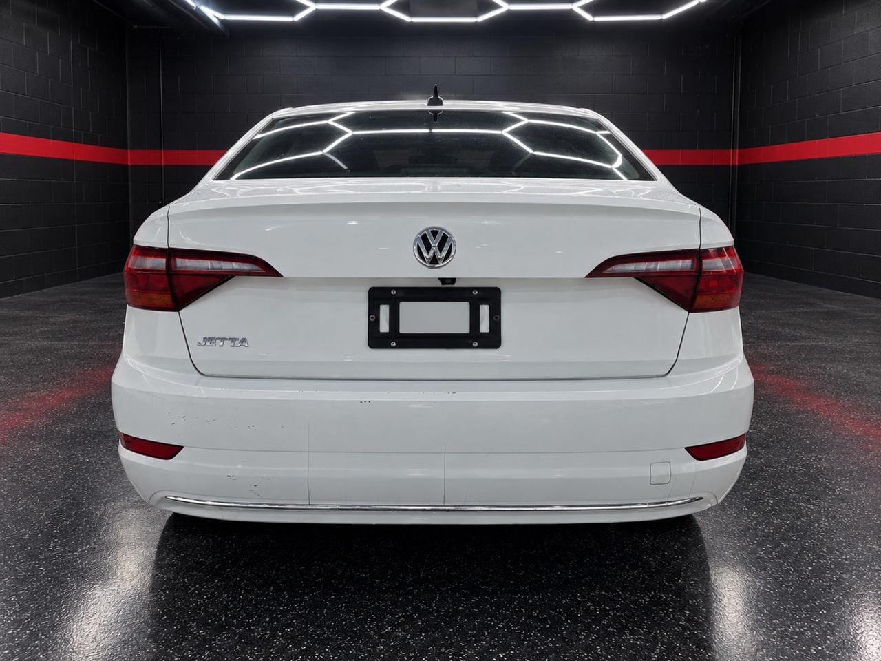 2019 Volkswagen Jetta SE Photo