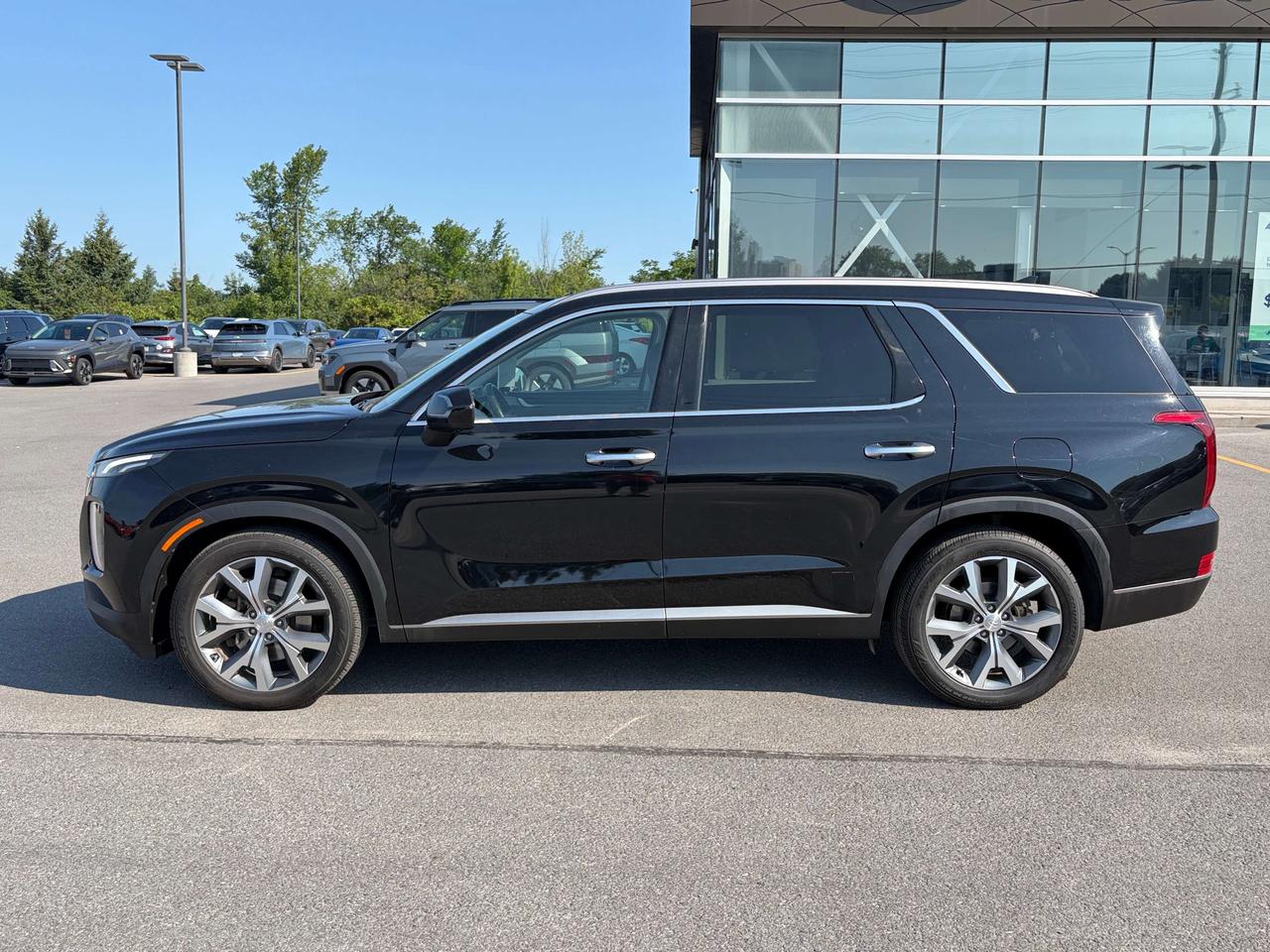 2020 Hyundai PALISADE Luxury 7-Passenger AWD Photo