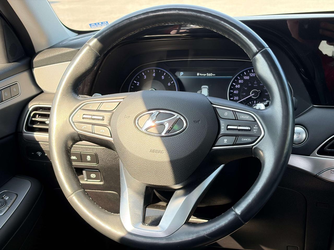 2020 Hyundai PALISADE Luxury 7-Passenger AWD Photo