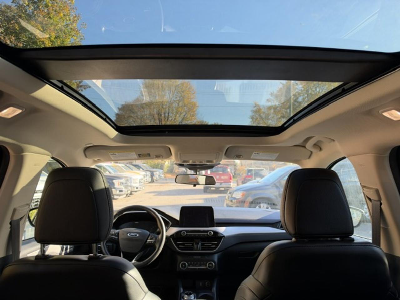 2020 Ford Escape SEL AWD Photo
