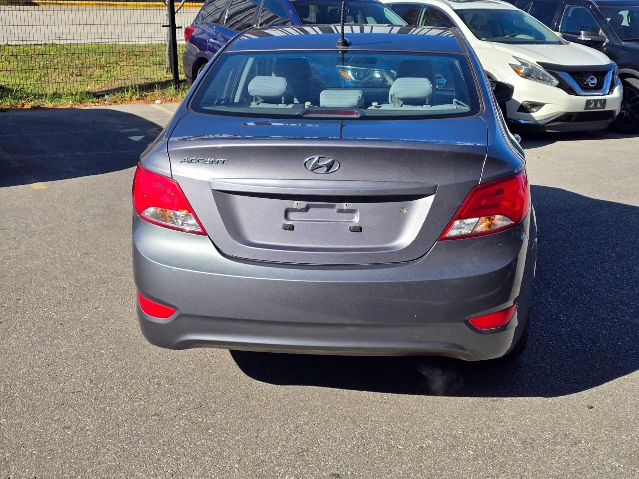 2017 Hyundai Accent 4DR SDN AUTO SE Photo