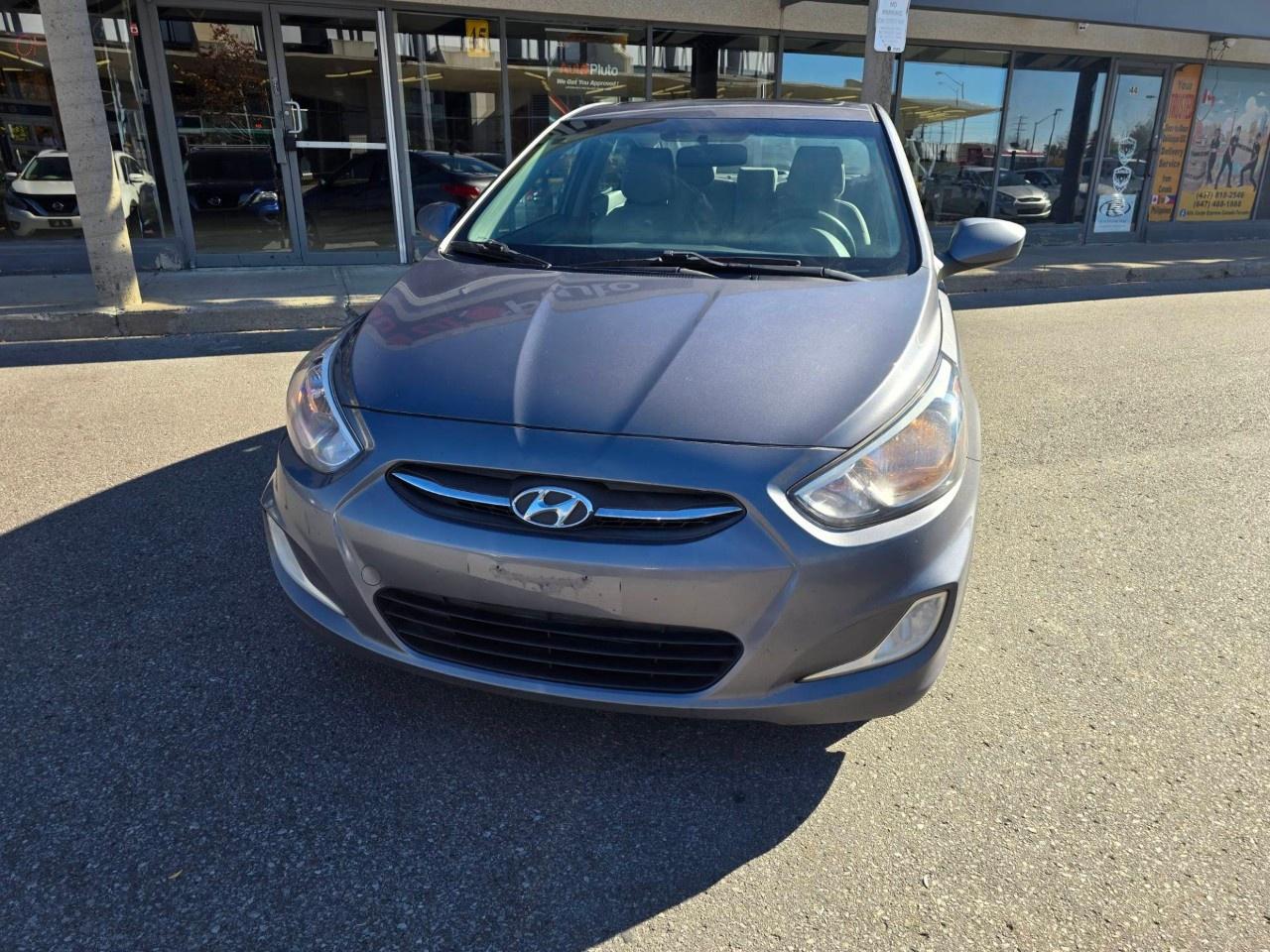 2017 Hyundai Accent 4DR SDN AUTO SE Photo