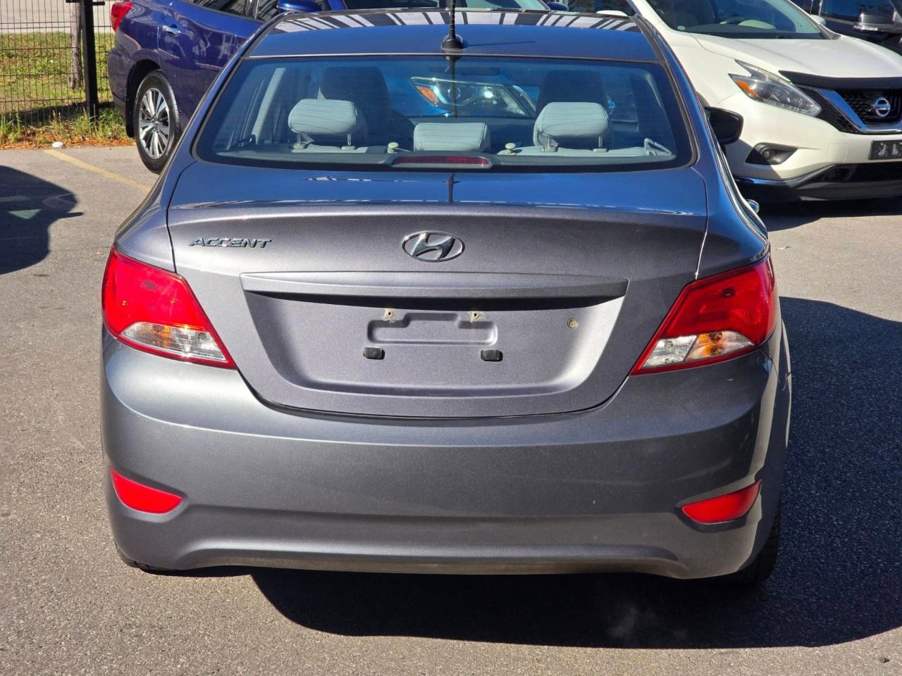2017 Hyundai Accent 4DR SDN AUTO SE Photo