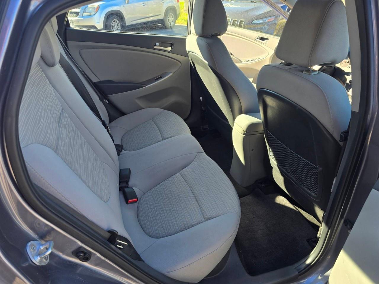 2017 Hyundai Accent 4DR SDN AUTO SE Photo