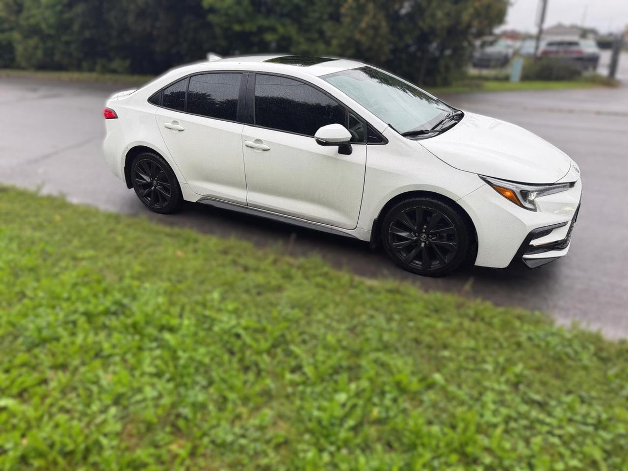 2024 Toyota Corolla SE Photo4