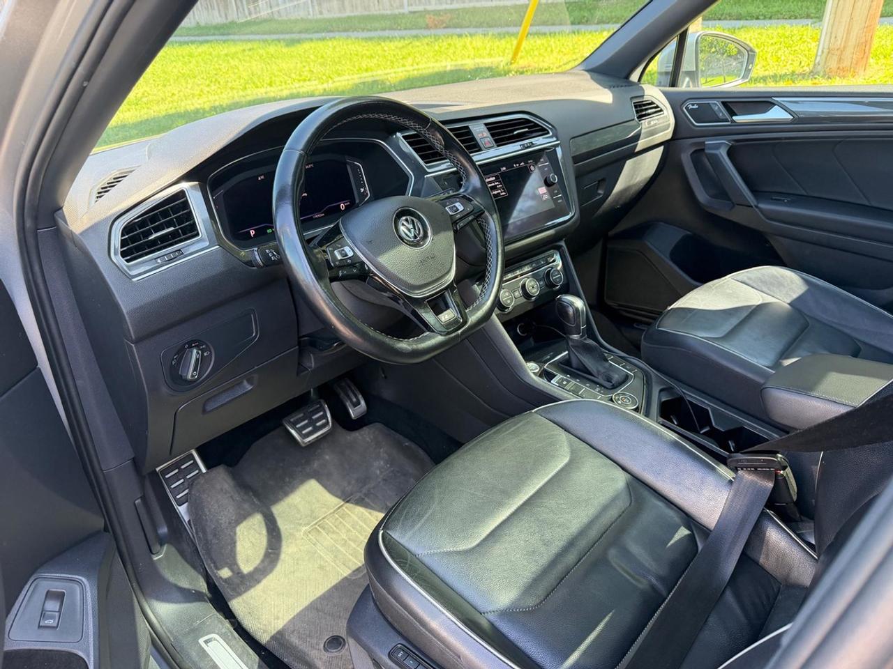 2019 Volkswagen Tiguan SEL Premium Photo
