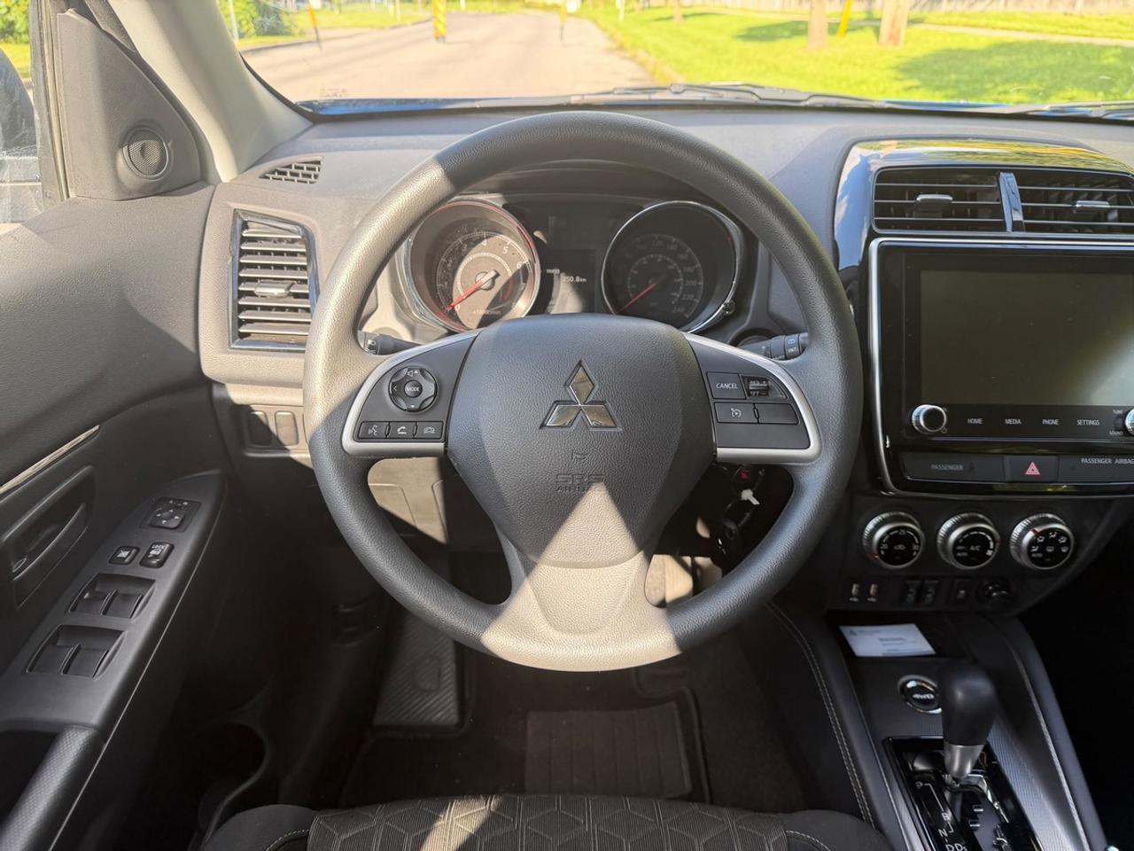 2026 Mitsubishi RVR ES Photo