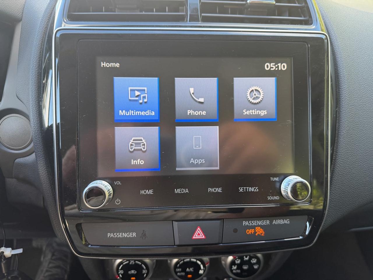 2026 Mitsubishi RVR ES Photo