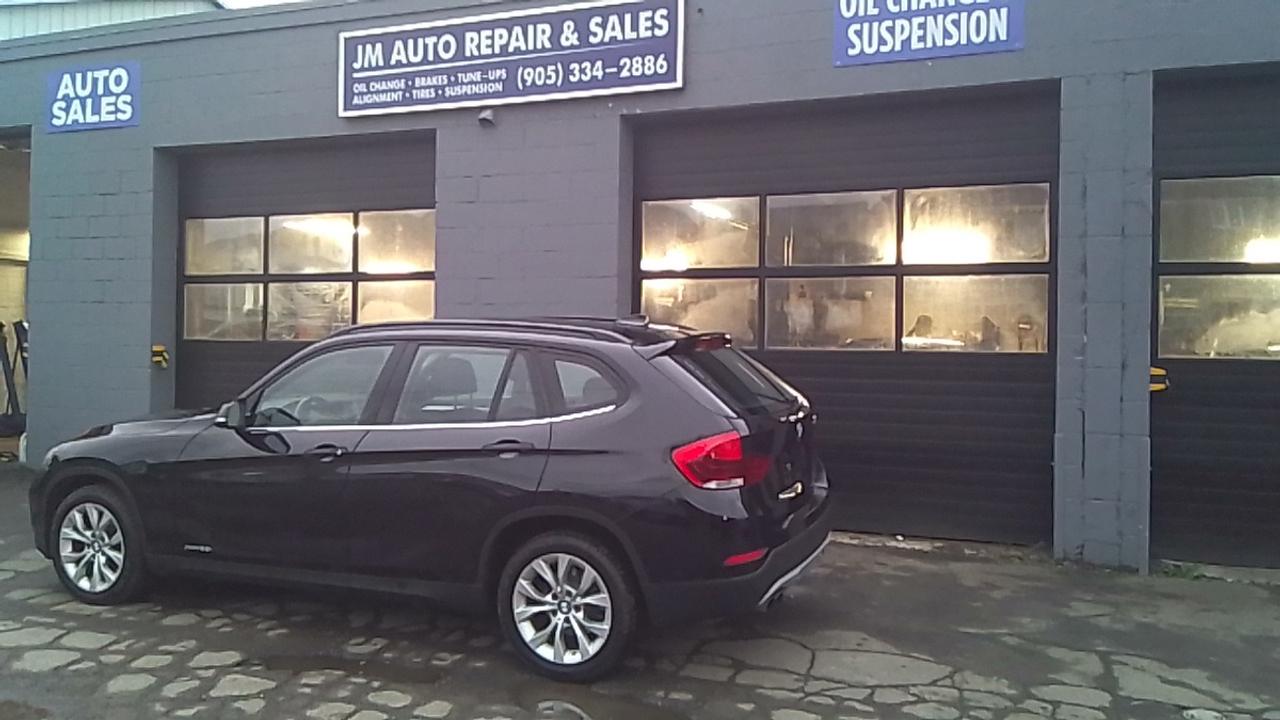 2015 BMW X1 xDrive28i Photo2