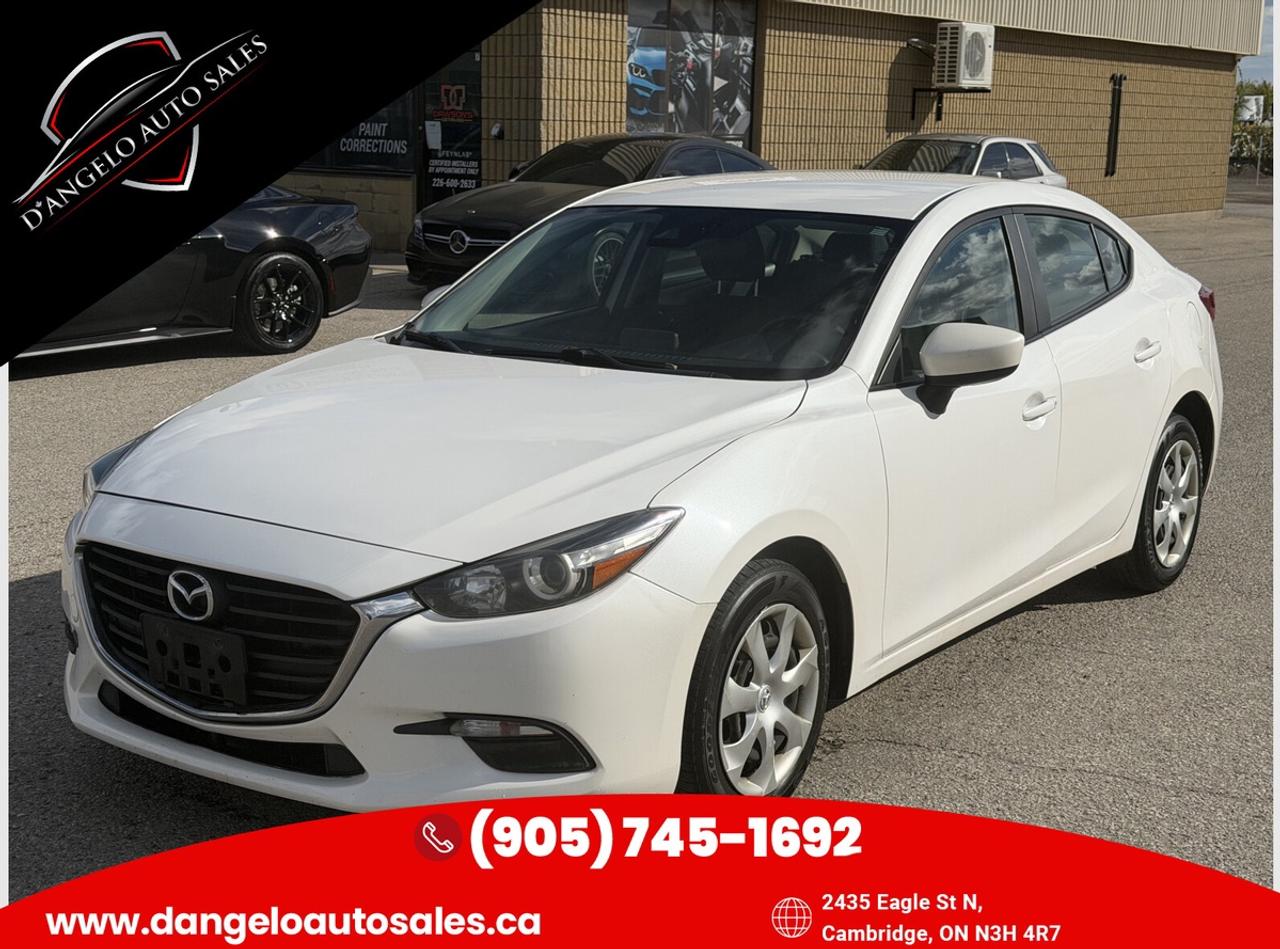 2018 Mazda MAZDA3 Sport Photo0