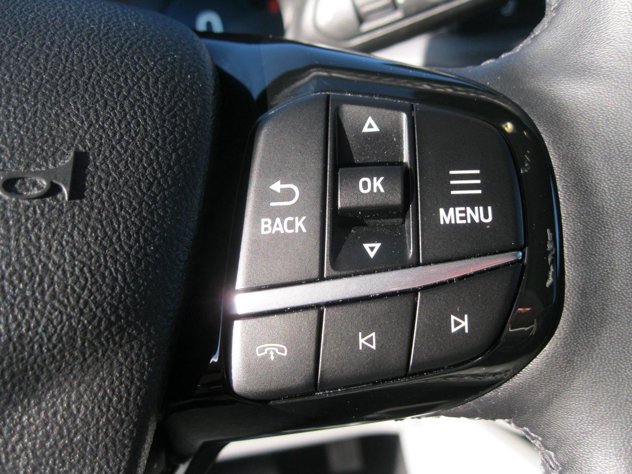 2024 Ford Escape Platinum 4dr All-Wheel Drive Photo