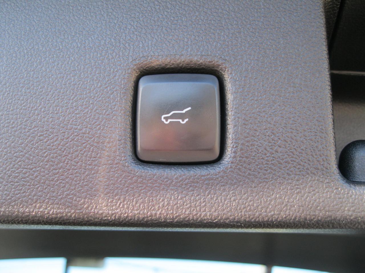 2024 Ford Escape Platinum 4dr All-Wheel Drive Photo