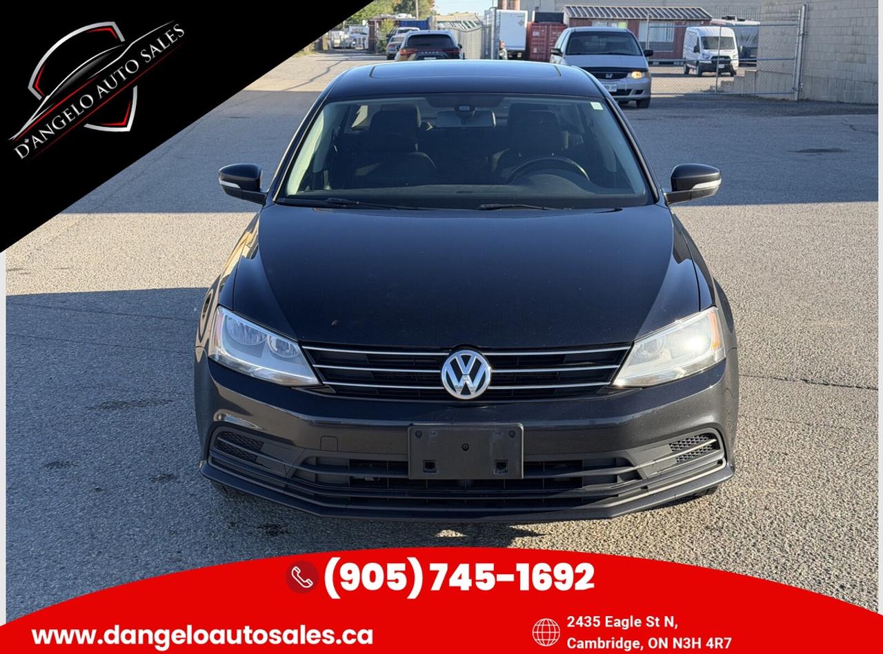 2016 Volkswagen Jetta SPORT Photo1