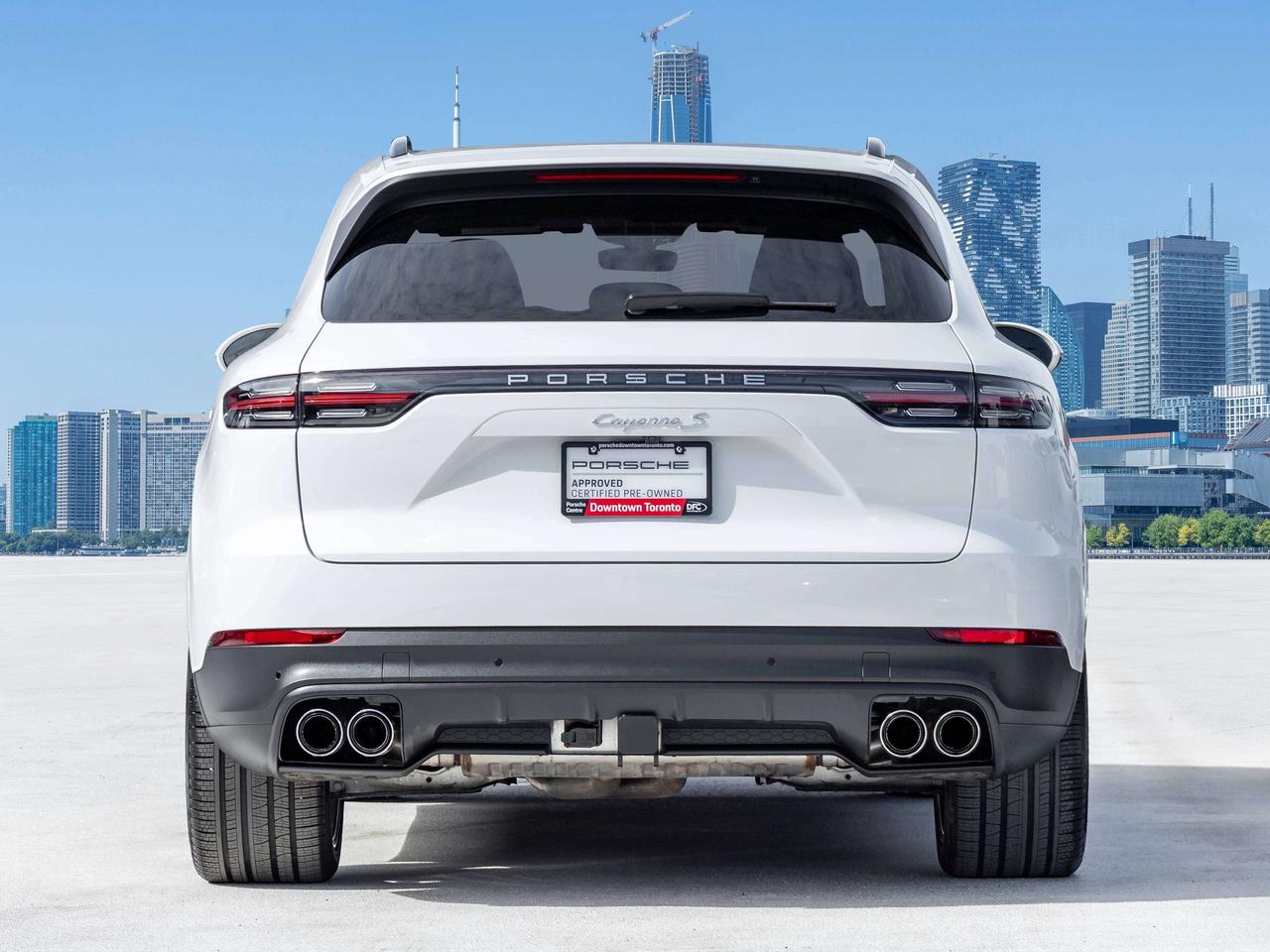 2023 Porsche Cayenne Low Kms   Adaptive Cruise   21" Wheels   CERTIFIED Photo