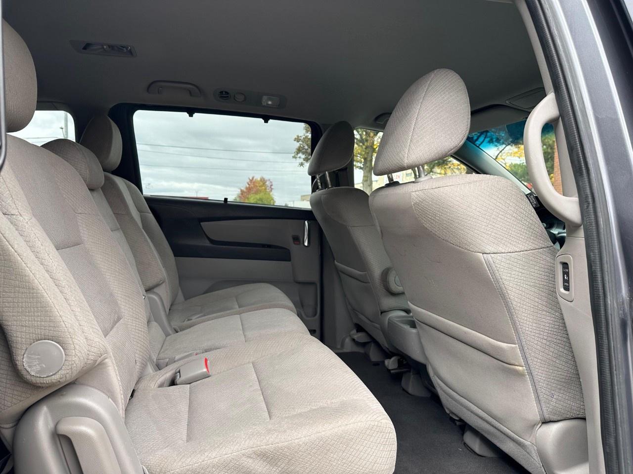 2014 Honda Odyssey EX Photo
