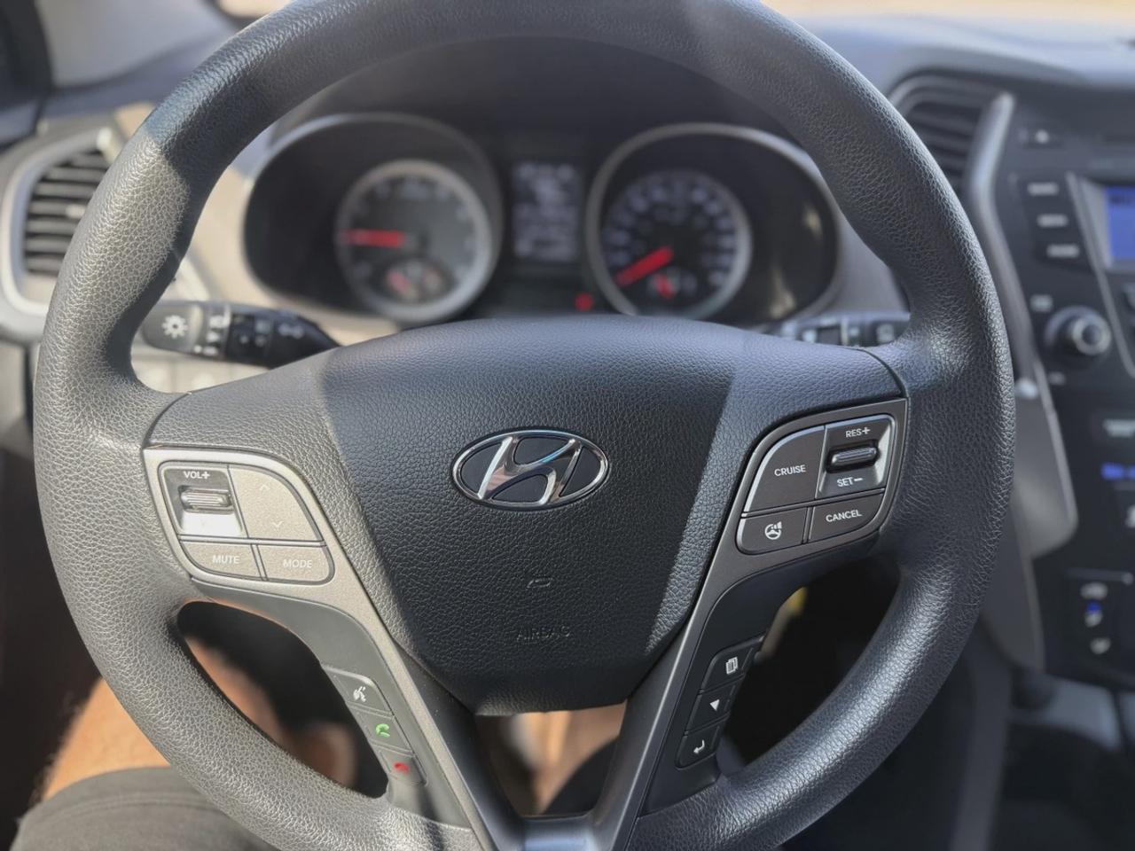 2015 Hyundai Santa Fe Sport Premium Photo