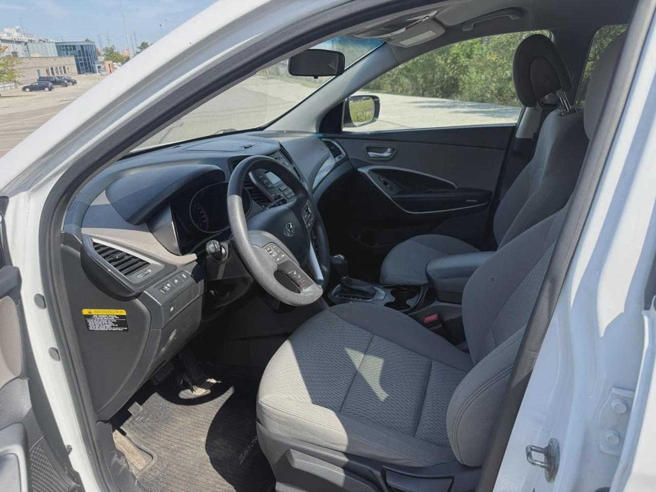 2015 Hyundai Santa Fe Sport Premium Photo