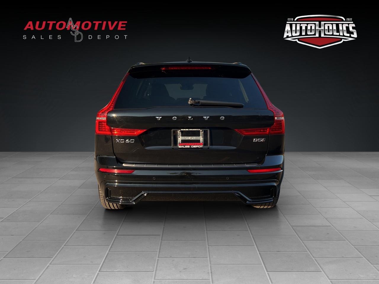 2024 Volvo XC60 B5 Plus Awd Dark Theme Photo