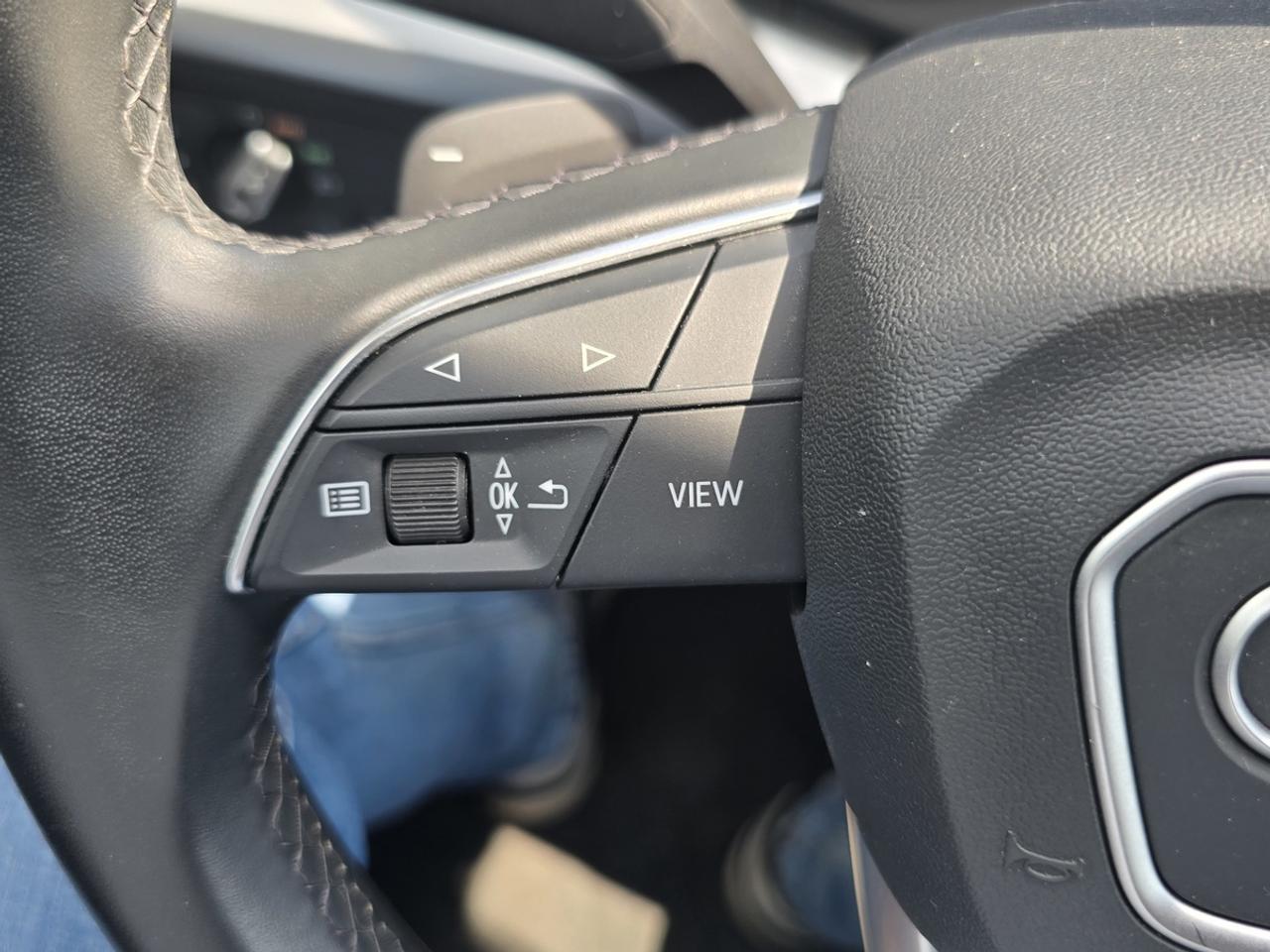 2022 Audi Q5 Komfort Photo