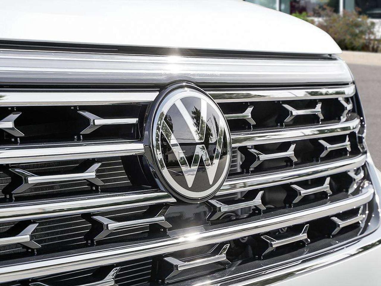 2026 Volkswagen Atlas 2.0 TSI Highline  VW Certified Carplay Photo