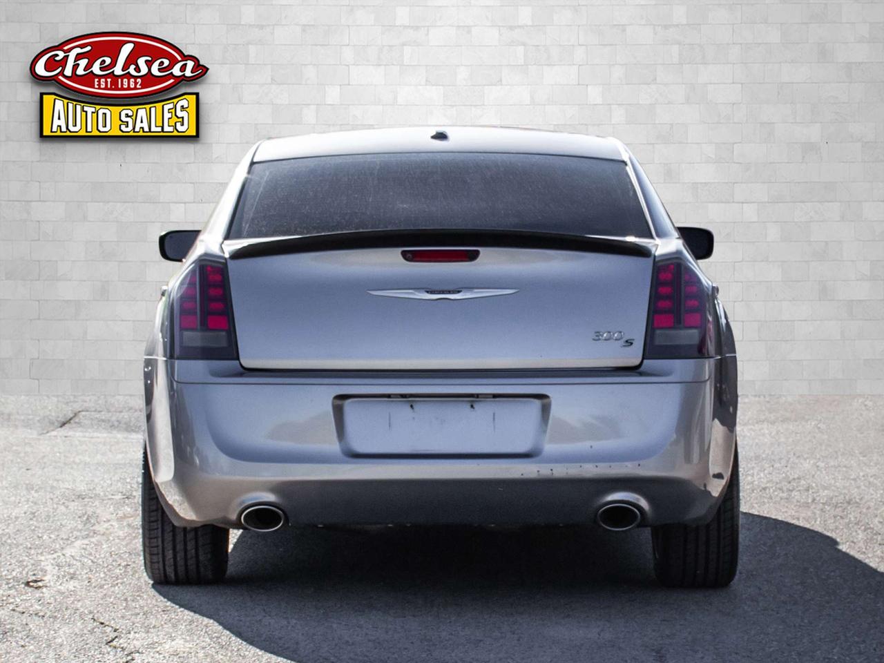2014 Chrysler 300 S V6 RWD Photo