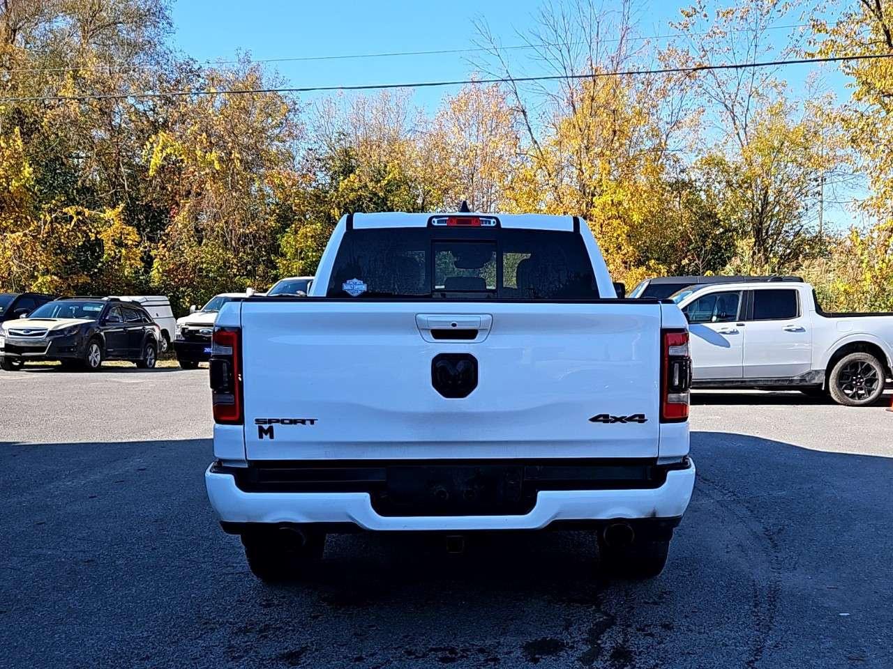 2021 RAM 1500 SPORT   CREW CAB   5.7L V8    4X4 Photo