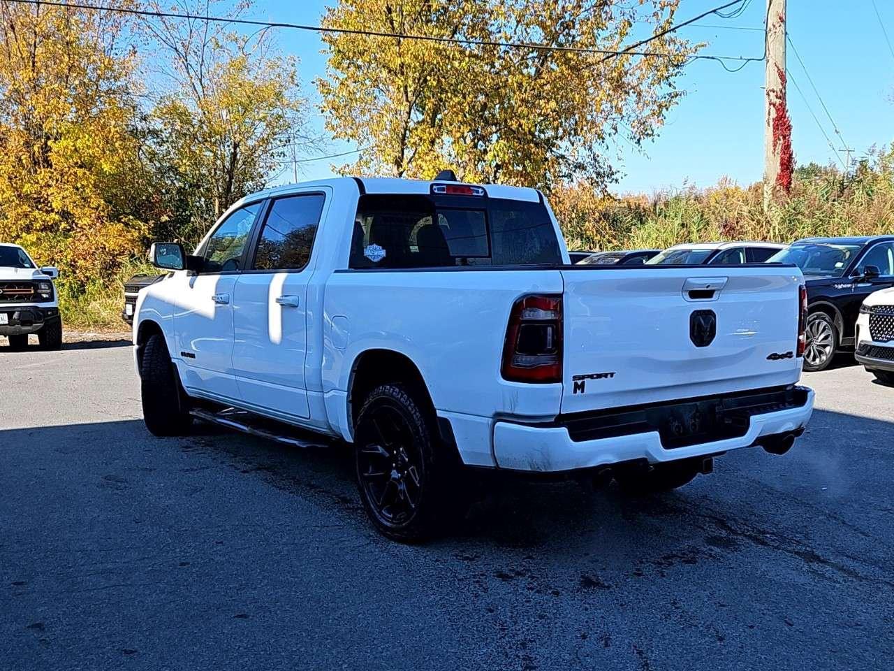 2021 RAM 1500 SPORT   CREW CAB   5.7L V8    4X4 Photo