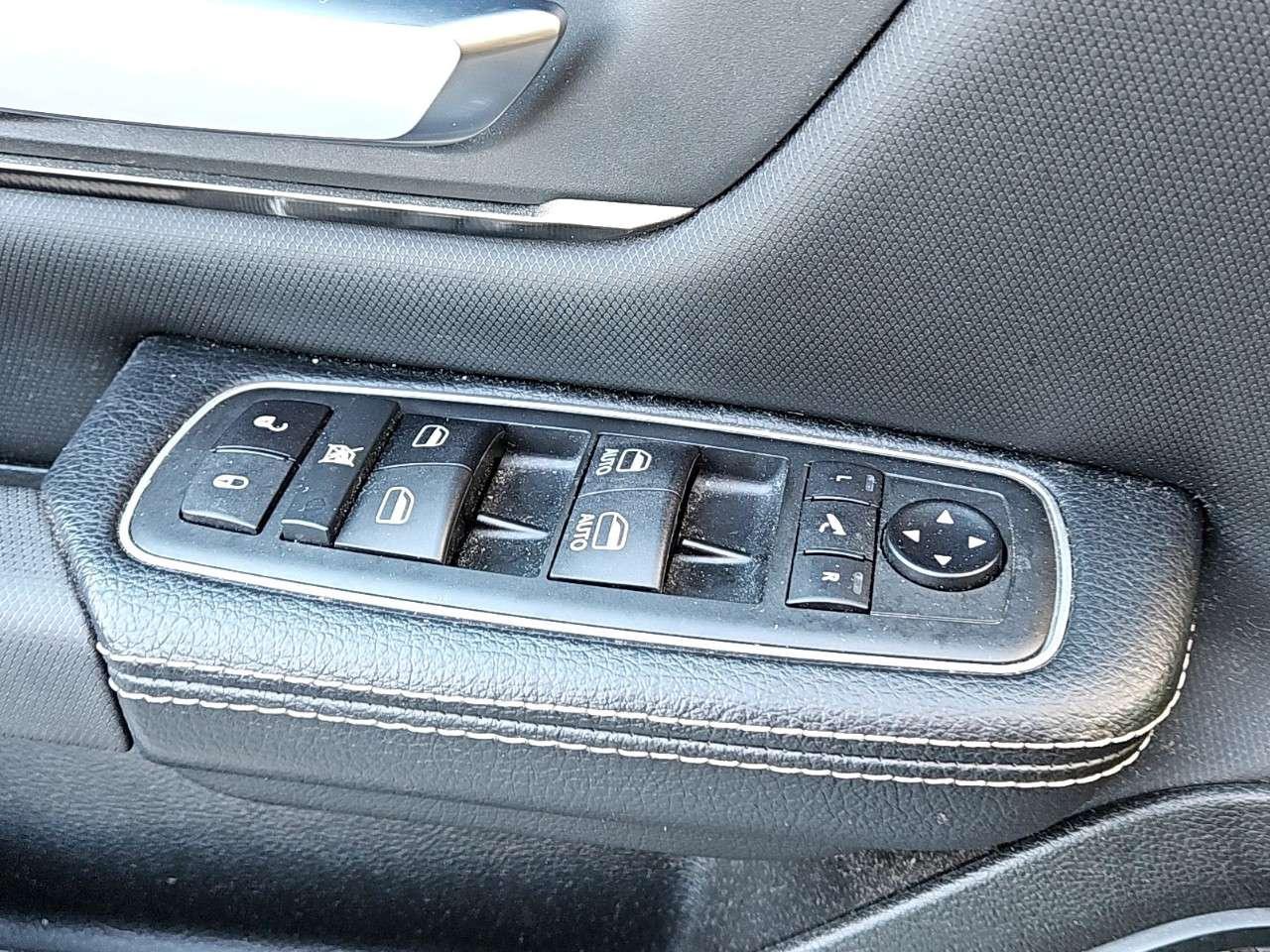 2021 RAM 1500 SPORT   CREW CAB   5.7L V8    4X4 Photo
