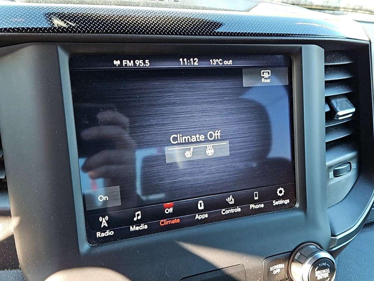2021 RAM 1500 SPORT   CREW CAB   5.7L V8    4X4 Photo