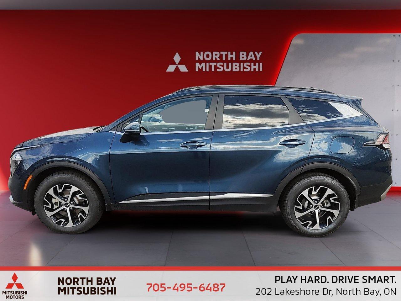 2023 Kia Sportage EX Photo4