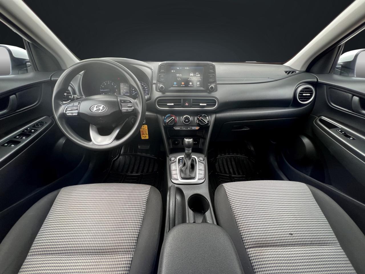 2020 Hyundai KONA Essential Photo