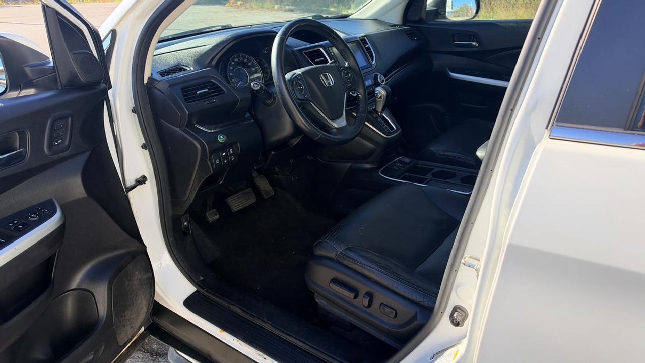 2015 Honda CR-V Touring Photo