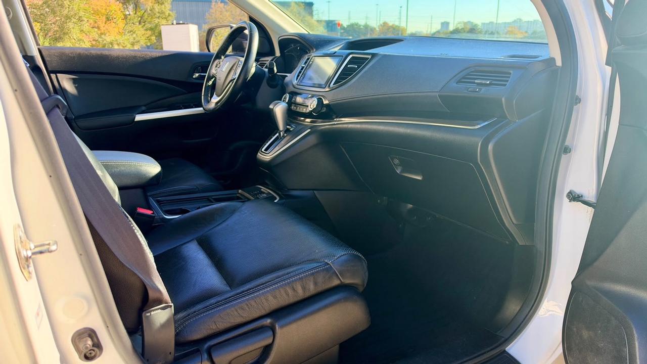 2015 Honda CR-V Touring Photo