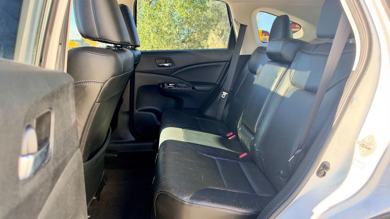 2015 Honda CR-V Touring Photo