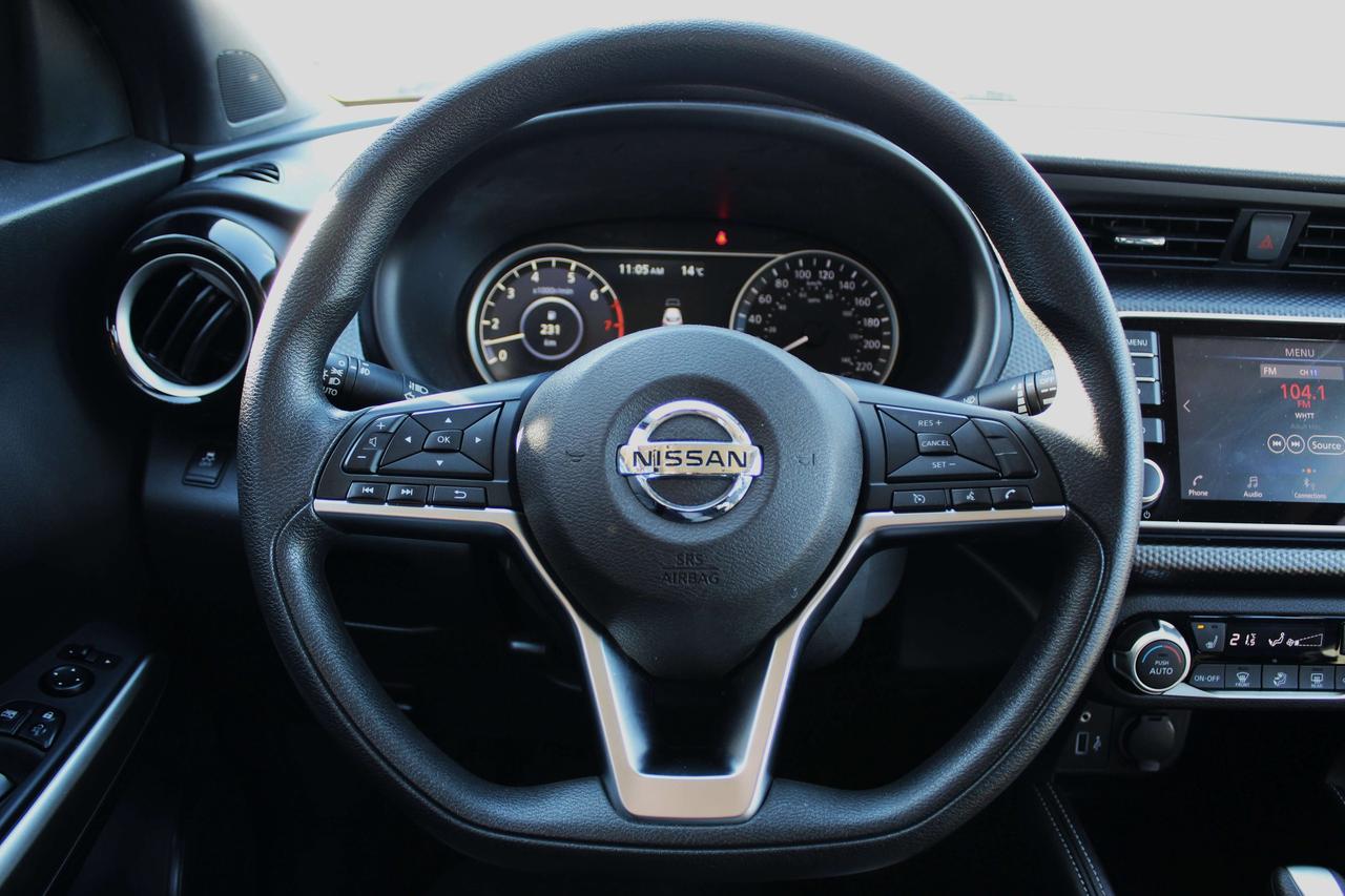 2019 Nissan Kicks S Photo