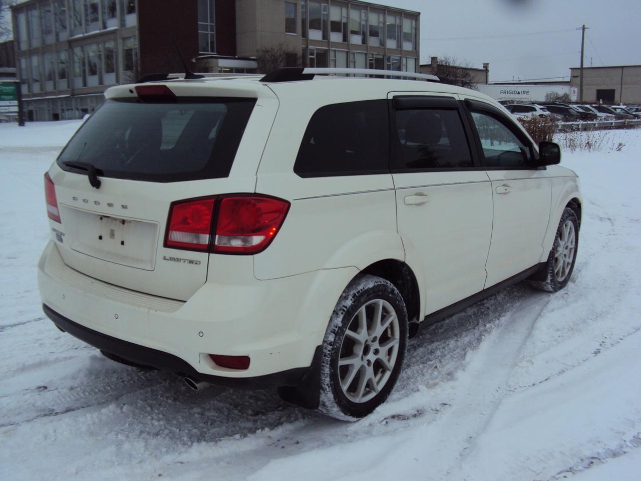 2015 Dodge Journey SXT Photo