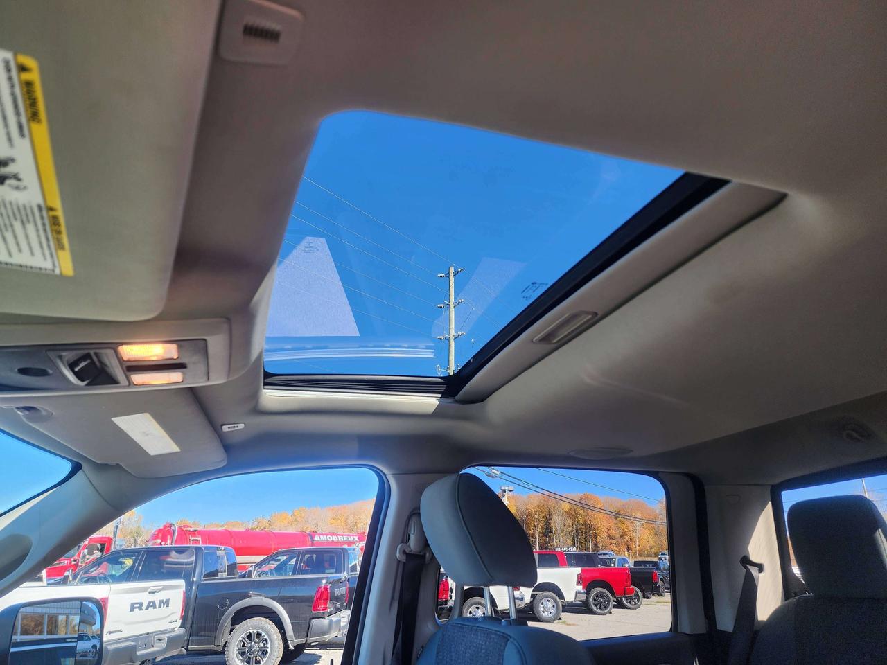 2018 RAM 1500 SLT Photo