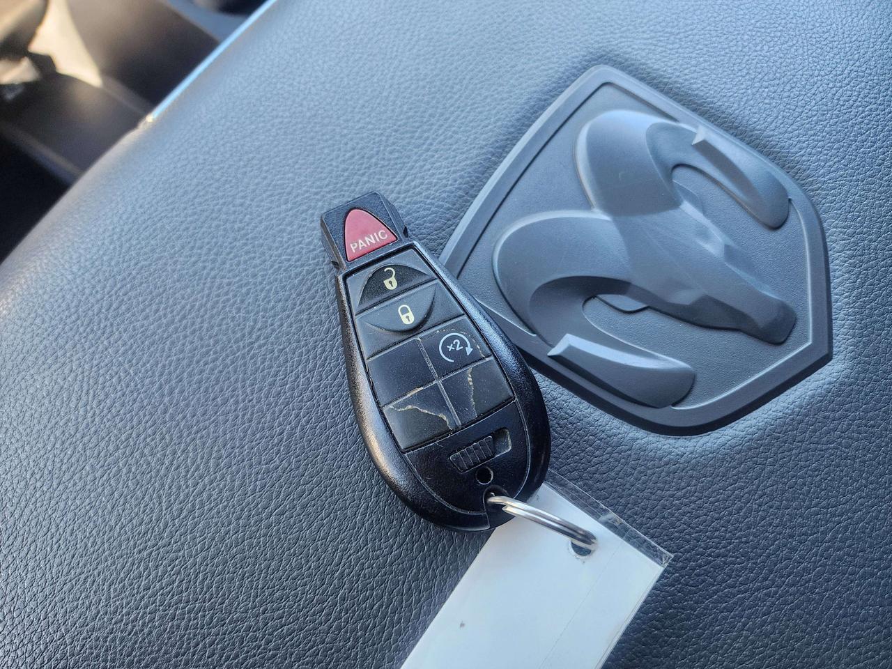 2018 RAM 1500 SLT Photo