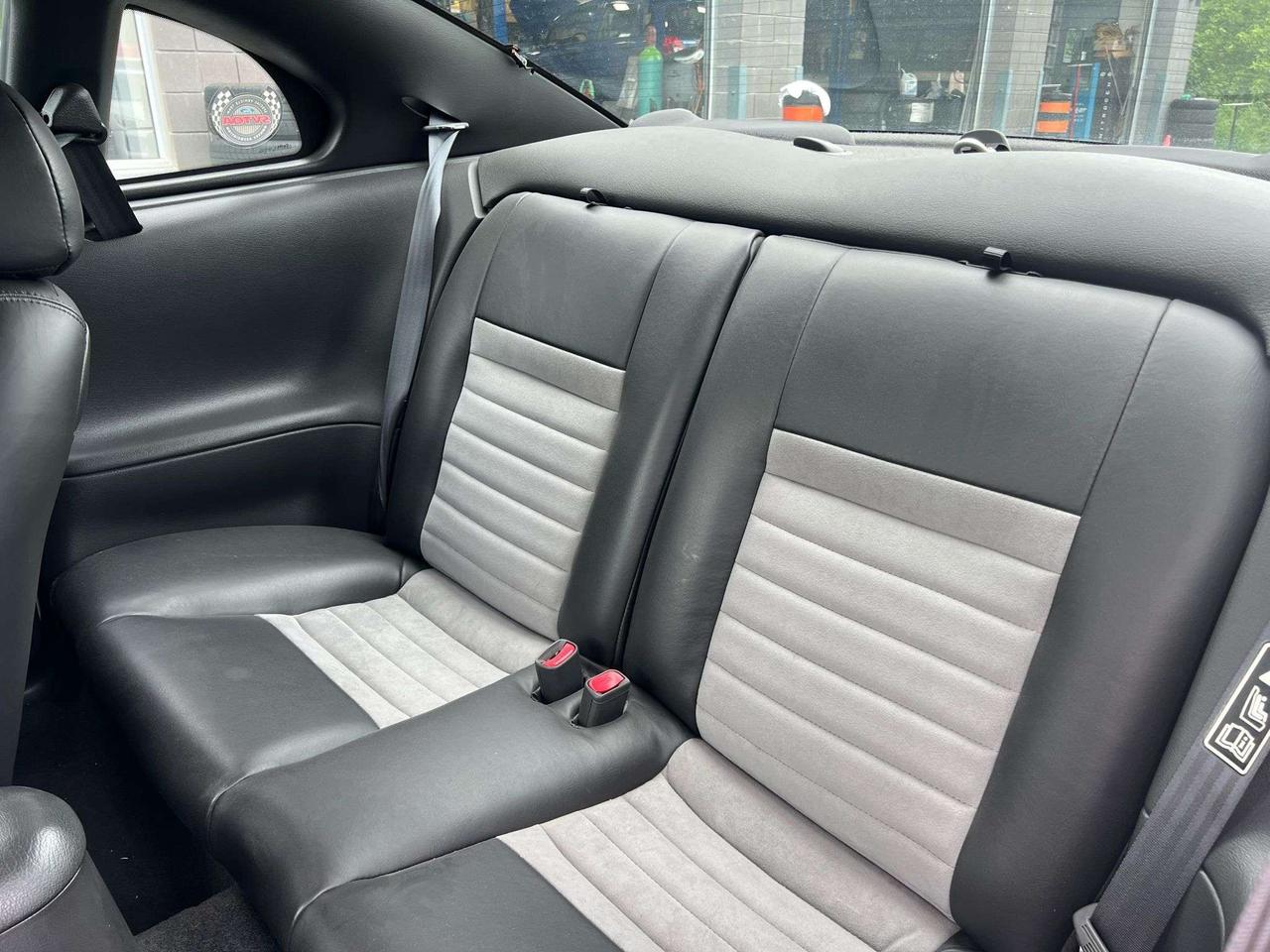 2001 Ford Mustang 2dr Cpe SVT Cobra only 36834kms Photo