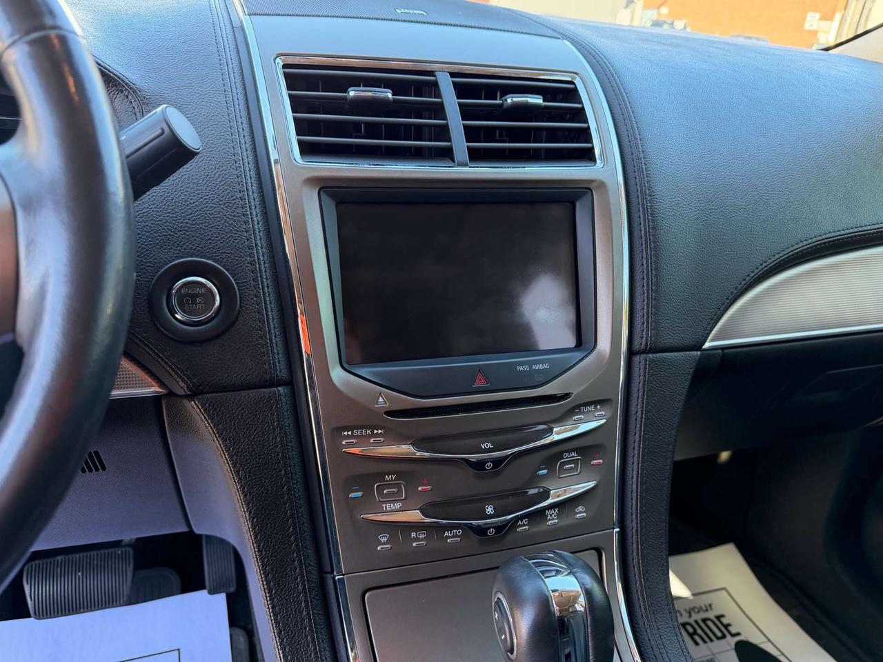 2011 Lincoln MKX AWD ~ LEATHER ~ NAV ~ DUAL SUNROOF Photo