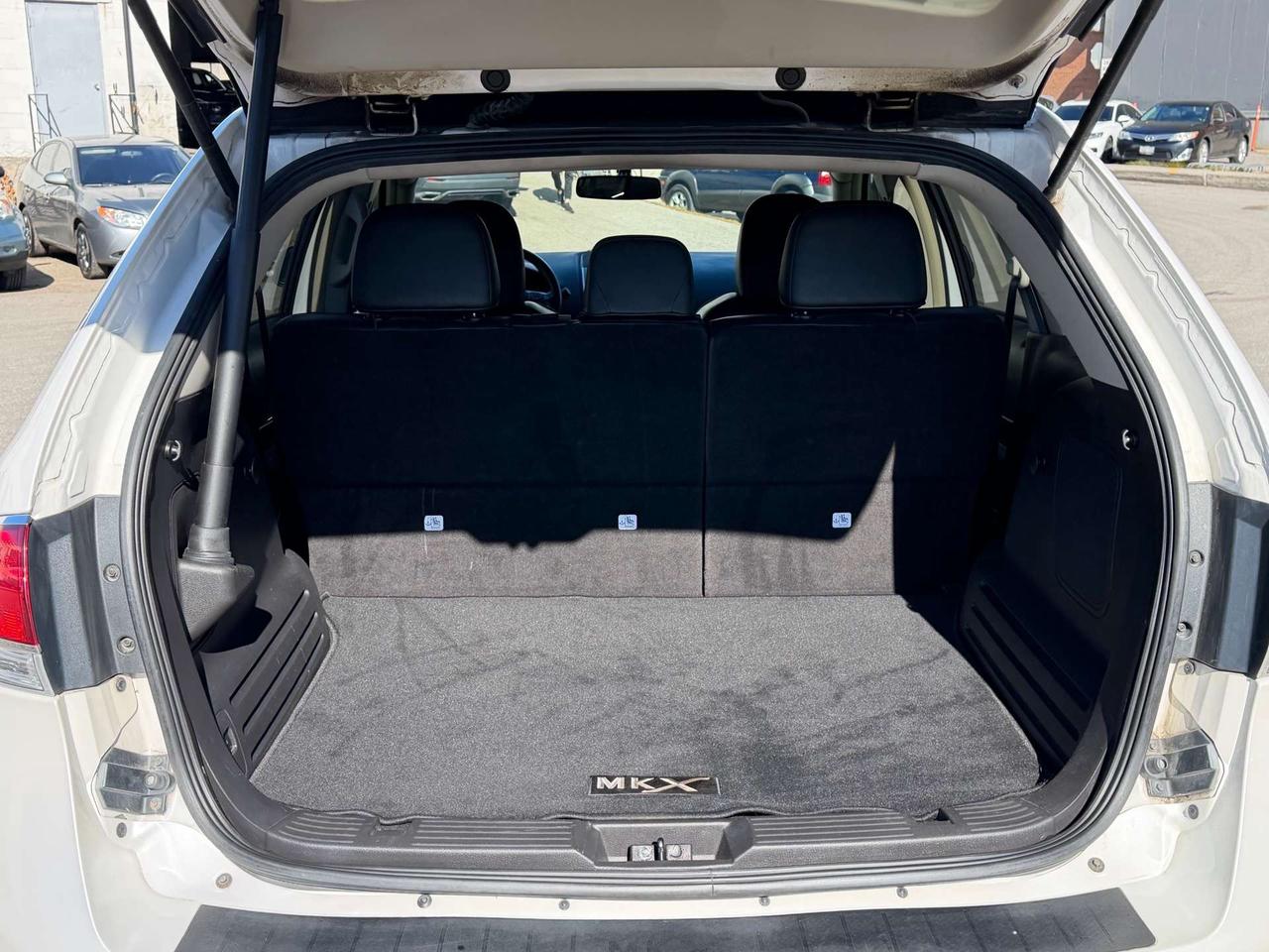 2011 Lincoln MKX AWD ~ LEATHER ~ NAV ~ DUAL SUNROOF Photo