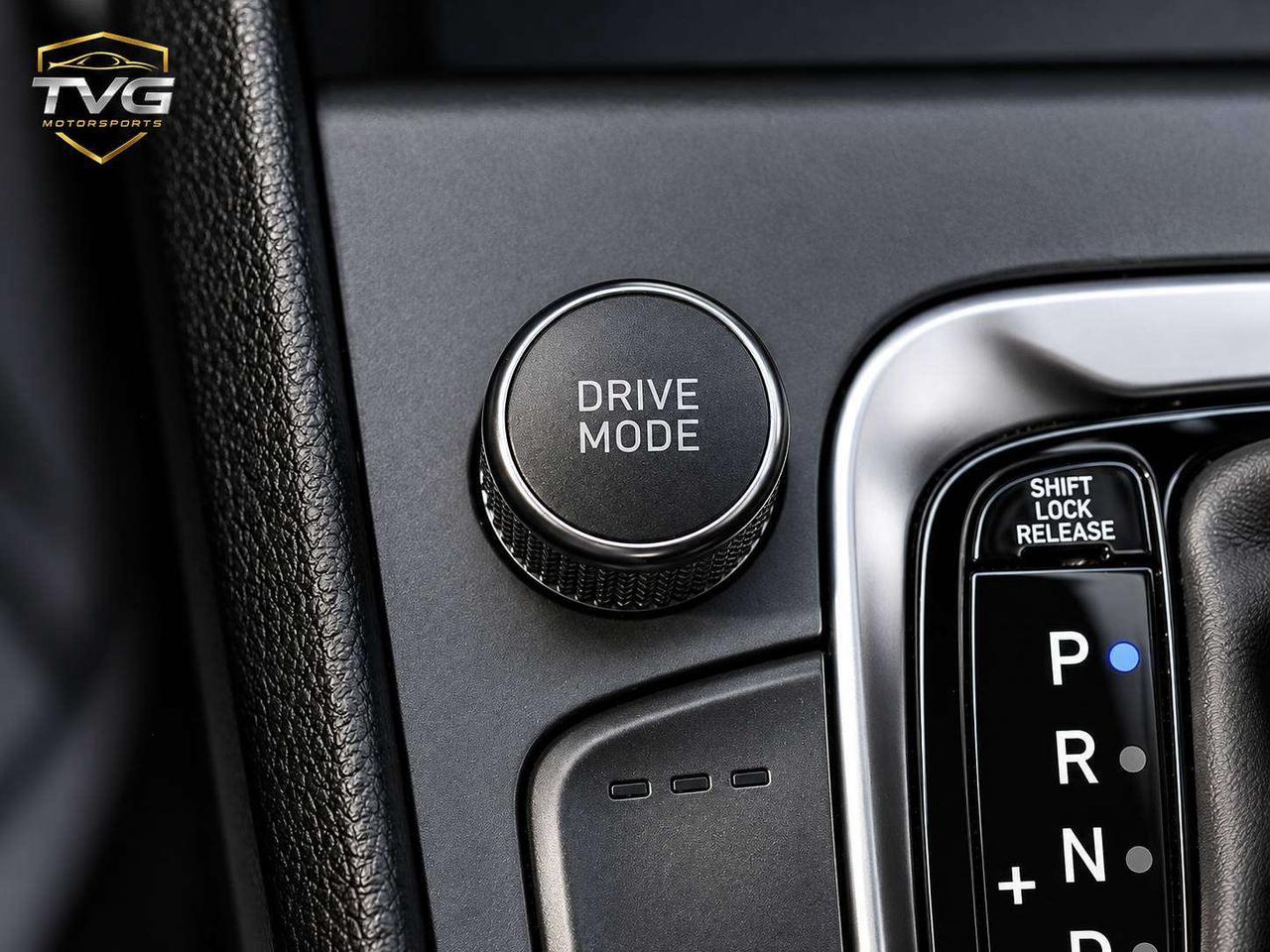 2022 Hyundai KONA Preferred AWD 2.0L   HTD SEATS & WHEEL   1 OWNER Photo