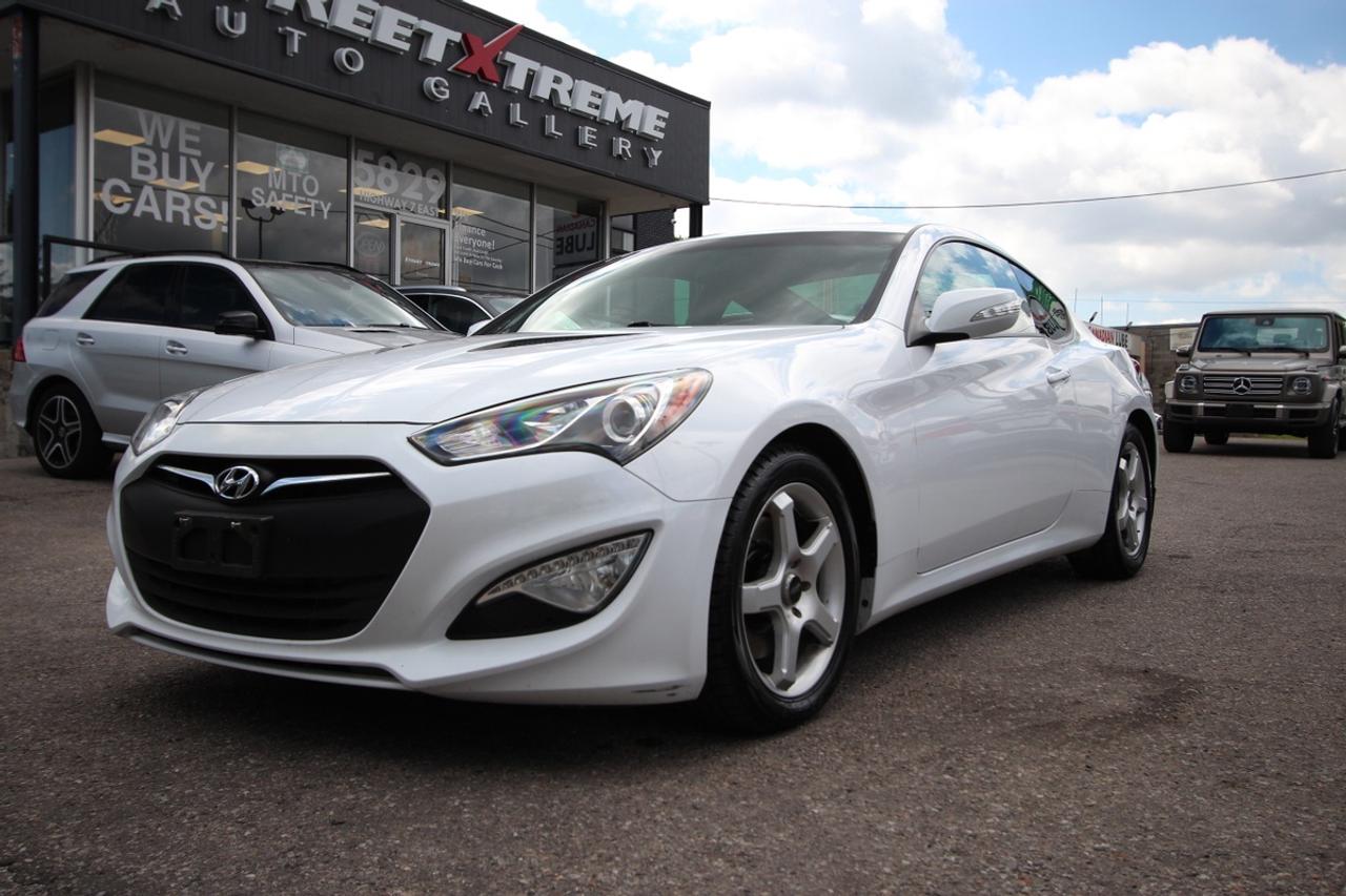 2015 Hyundai Genesis 3.8 - NO ACCIDENTS, CLEAN CARFAX Photo