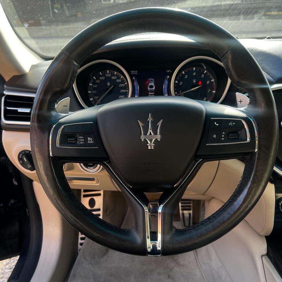 2015 Maserati Ghibli SQ4, SUNROOF, PADDLE SHIFT, NAV, BACKUP CAM Photo