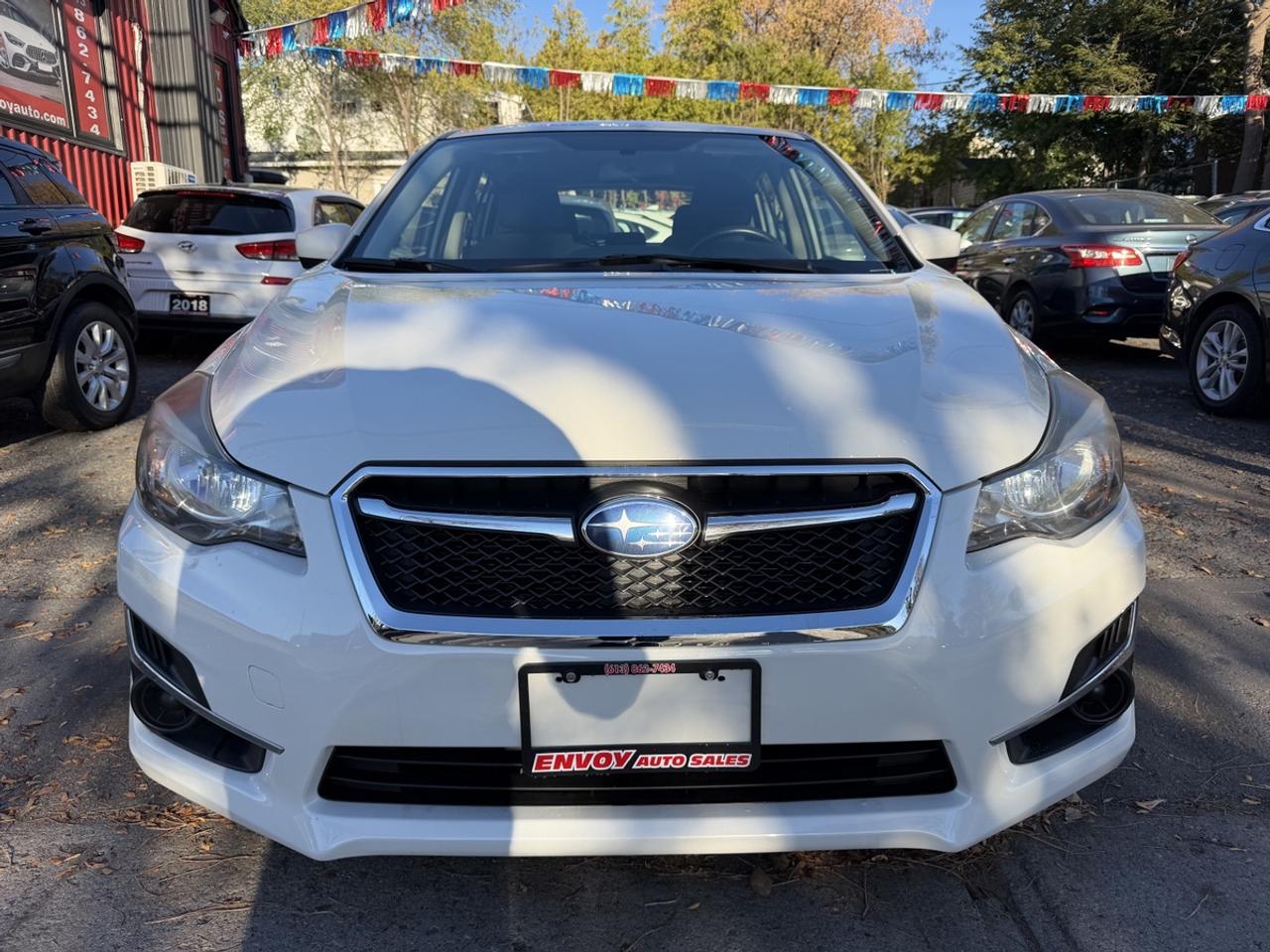 2016 Subaru Impreza 2.0i Photo5