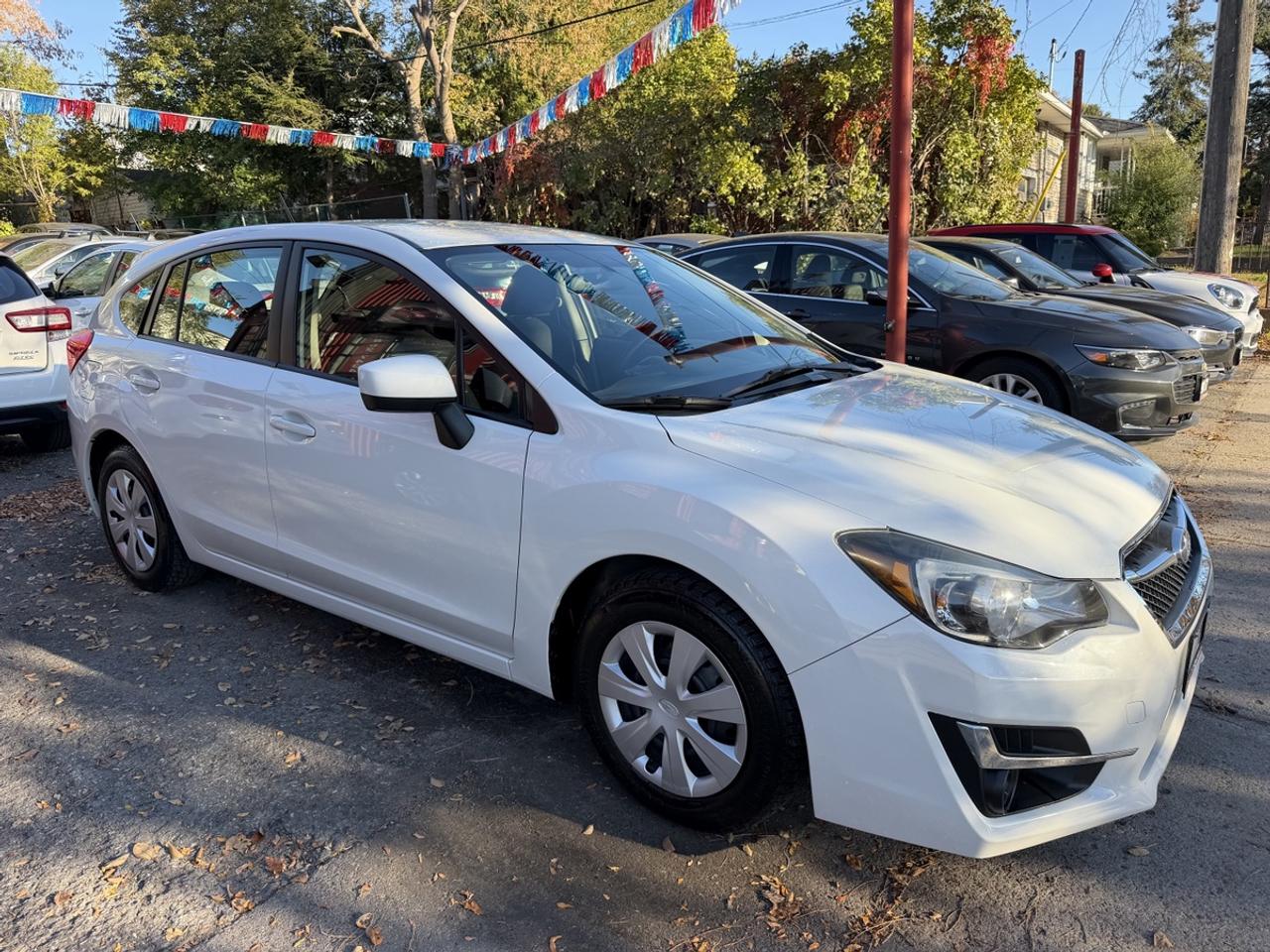 2016 Subaru Impreza 2.0i Photo
